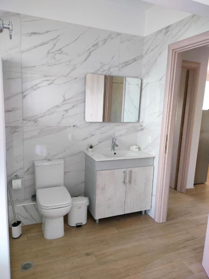 κτήμα κωνσταντινίδη Appartement *